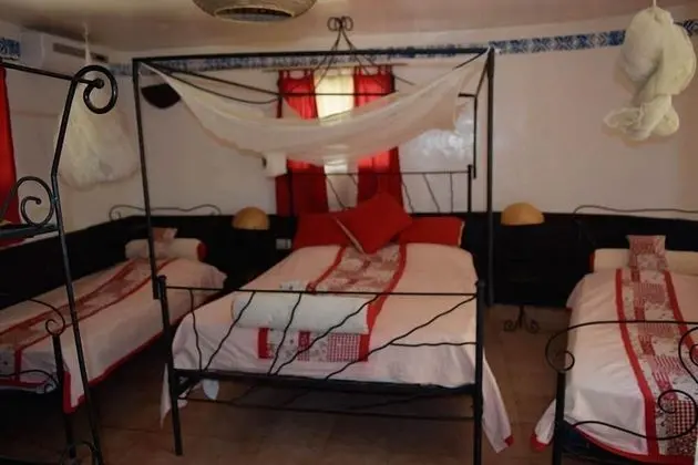 Standard Üç Kişilik Oda