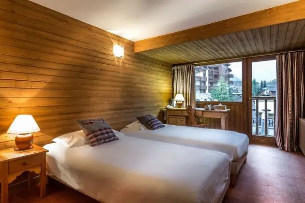 Classic Tek Büyük veya İki Ayrı Yataklı Oda