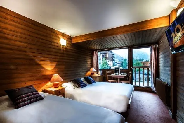 Classic Üç Kişilik Oda