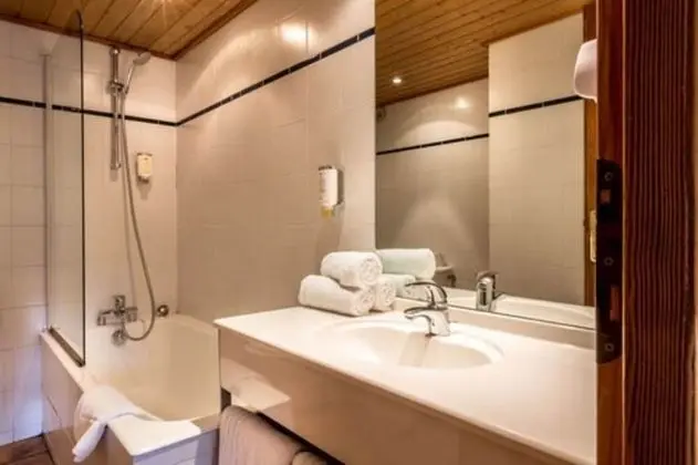 Classic Üç Kişilik Oda