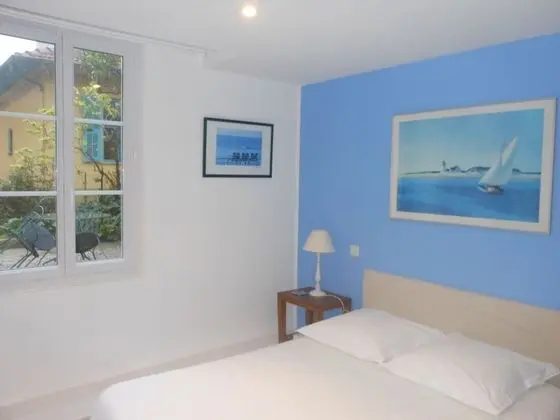 Standard Tek Büyük Yataklı Oda (20m²)