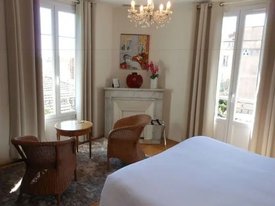 Superior Tek Büyük Yataklı Oda, Balkon (28m²)