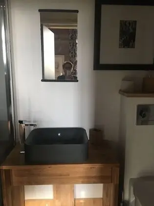 Tek Büyük Yataklı Oda (Capetown)