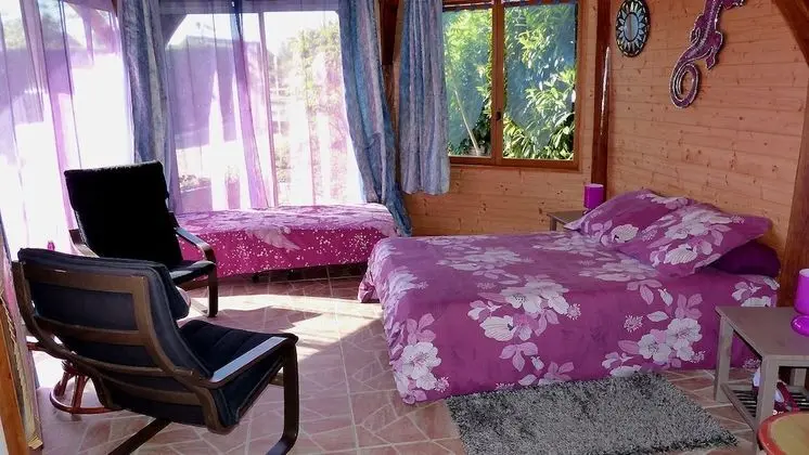 Üç Kişilik Oda (Hirondelles)