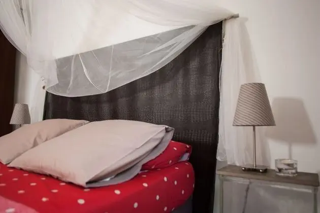 Tek Büyük Yataklı Oda (Le Mica)