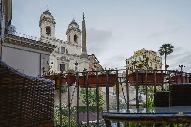 Deluxe Tek Büyük Yataklı Oda, Balkon