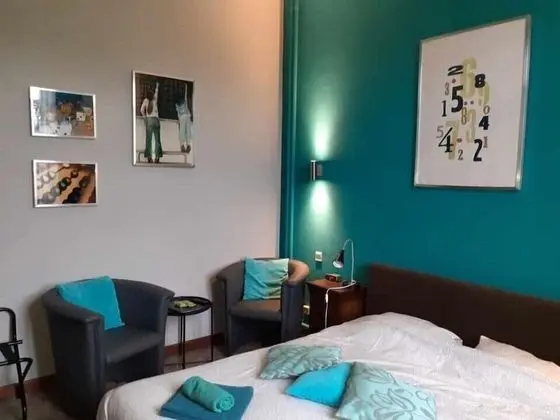 Tek Büyük Yataklı Oda