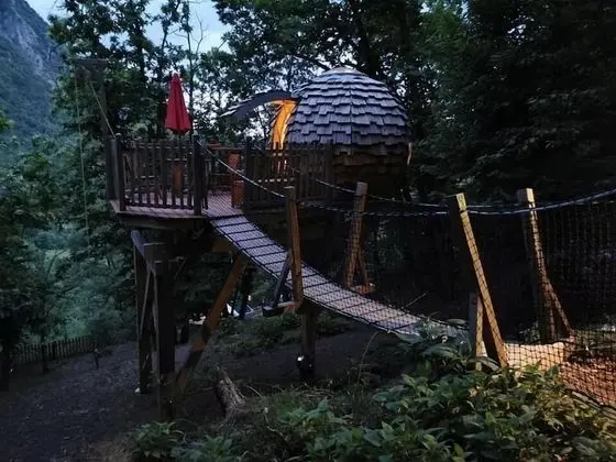 Superior Kulübe, Dağ Manzaralı