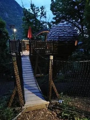 Superior Kulübe, Dağ Manzaralı