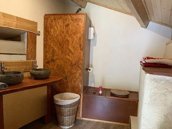 Traditional Tek Büyük Yataklı Oda, Özel Banyo, Dağ Manzaralı