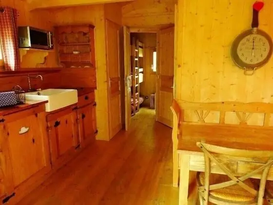 Dağ Evi (du Chasseur)