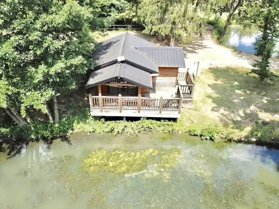 Family Dağ Evi, Göl Manzaralı (du Pecheur)