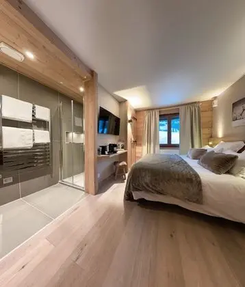 Tek Büyük Yataklı Oda