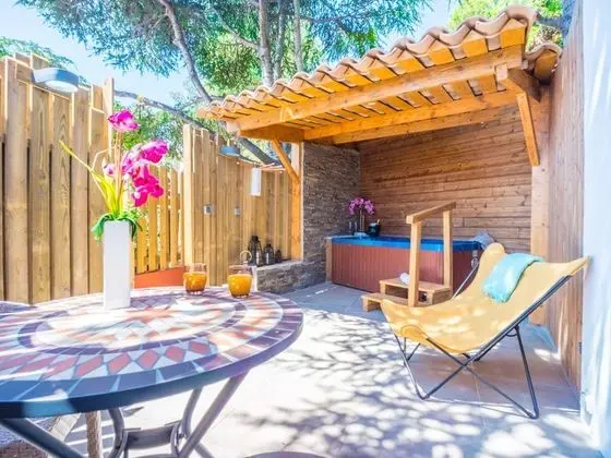 Romantic Stüdyo Süit