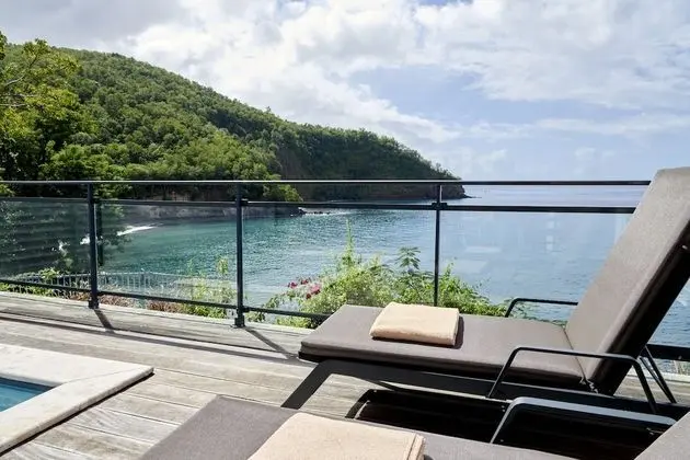 Suite, vue mer, grand bassin privé, terrasse privée