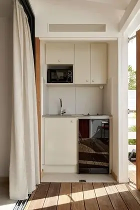 Suite, vue mer, grand bassin privé, terrasse privée