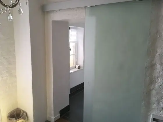 Classic Tek Büyük Yataklı Oda, Banyolu/Duşlu, Bahçe Manzaralı (Hoopoes Room Garden View)