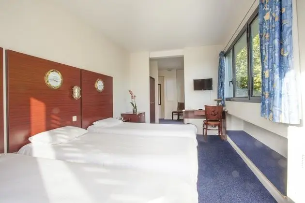 Standard Üç Kişilik Oda, 3 Tek Kişilik Yatak