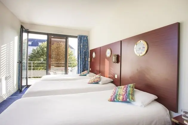 Standard Üç Kişilik Oda, 3 Tek Kişilik Yatak