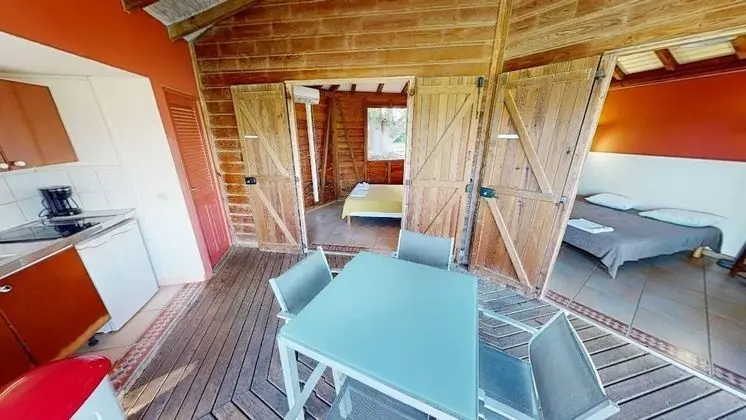 Basic Bungalov