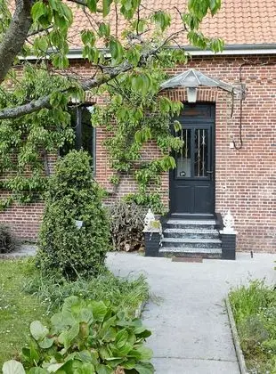 Family Kır Evi, 4 Yatak Odası, Kişiye Özel Havuzlu, Bahçe Manzaralı