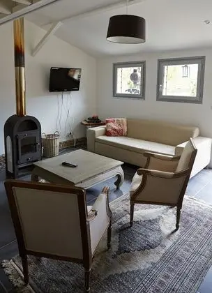 Family Kır Evi, 4 Yatak Odası, Kişiye Özel Havuzlu, Bahçe Manzaralı