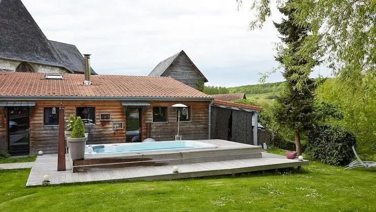 Family Kır Evi, 4 Yatak Odası, Kişiye Özel Havuzlu, Bahçe Manzaralı