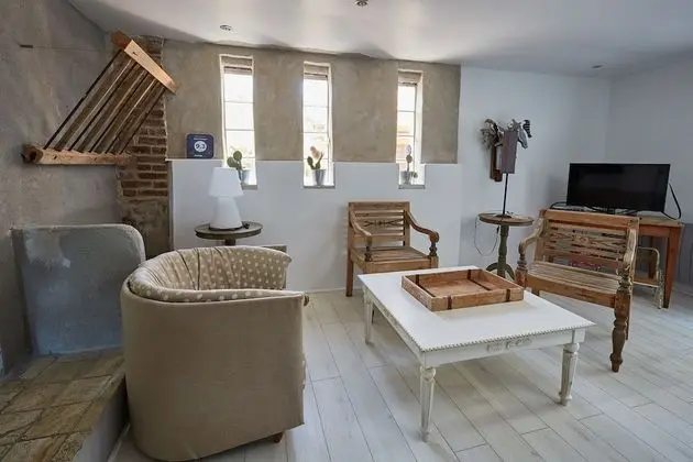 Romantic Kır Evi, 2 Yatak Odası, Sıcak Su Havuzu, Vadi Manzaralı