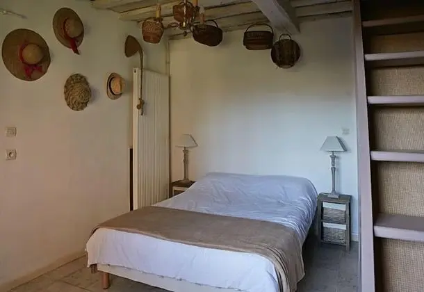 Traditional Kır Evi, 4 Yatak Odası, Teras, Avlu Manzaralı (76260 Saint Martin-le-Gaillard)