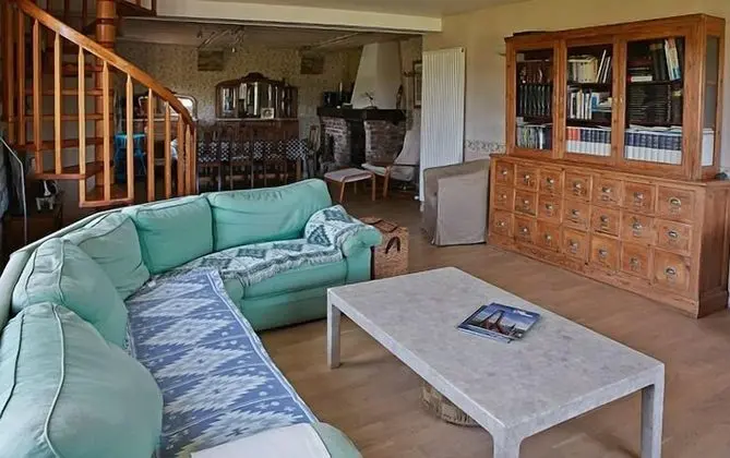 Traditional Kır Evi, 4 Yatak Odası, Teras, Avlu Manzaralı (76260 Saint Martin-le-Gaillard)