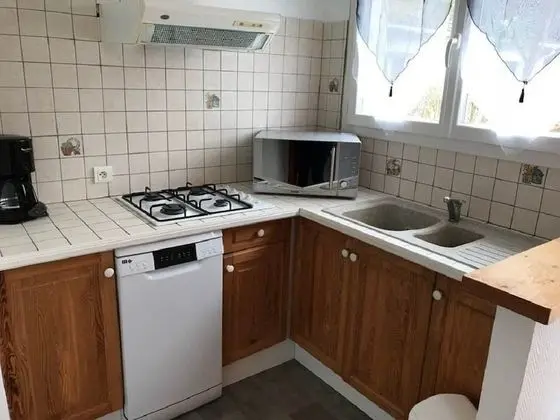 Kır Evi, 3 Yatak Odası (POULES D'EAUX)