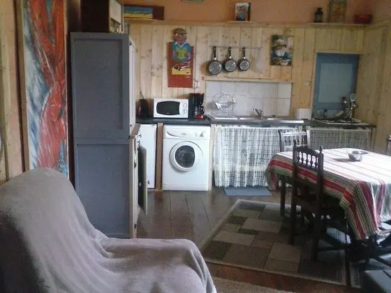 Superior Apart Daire, Bahçe Manzaralı (...101....Pen ar Bed)