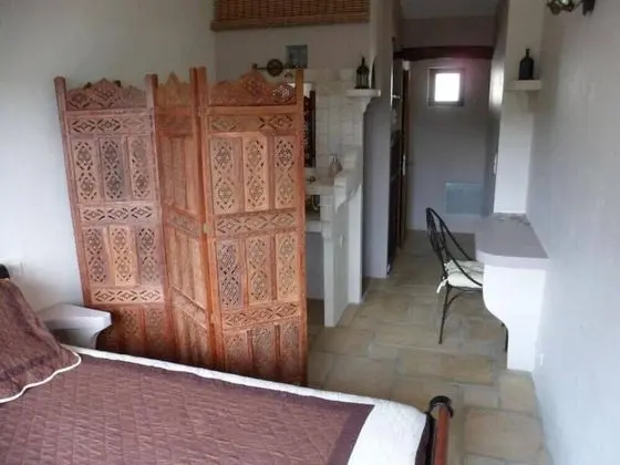 Tek Büyük Yataklı Oda (Rose des sabes)