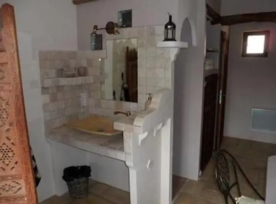 Tek Büyük Yataklı Oda (Rose des sabes)