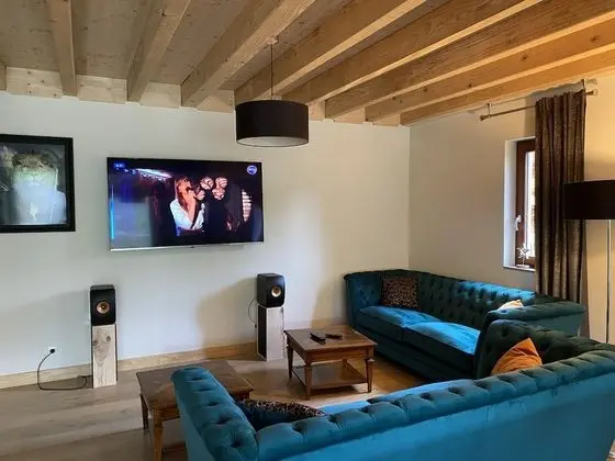 Deluxe Ev, Banyolu/Duşlu (Carré Haut Meublé tourism)
