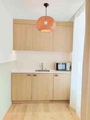 Büyük Yataklı Tek Kişilik Oda
