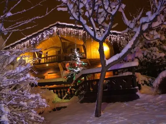 Dağ Evi, Dağ Manzaralı (Grenier)