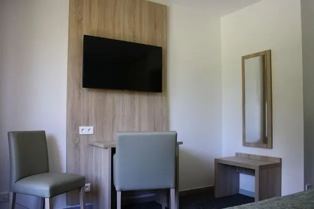 Family Oda, Birden Çok Yatak, Sigara İçilmez, Küvet