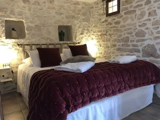 Süit, Havuz Manzaralı, Zemin Kat (La Généreuse)
