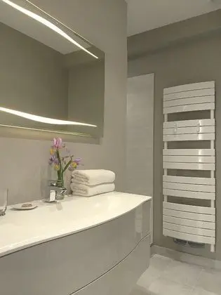 Tek Büyük Yataklı Oda (Verde)