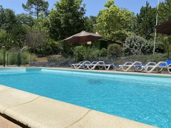 Kır Evi, Banyolu/Duşlu (Emeraude)