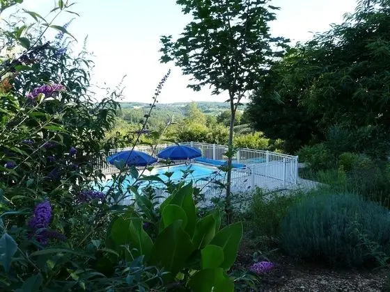 Kır Evi, Banyolu/Duşlu (Rubis)