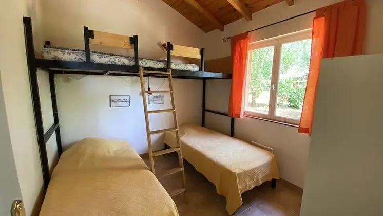 Kır Evi, Banyolu/Duşlu (Rubis)