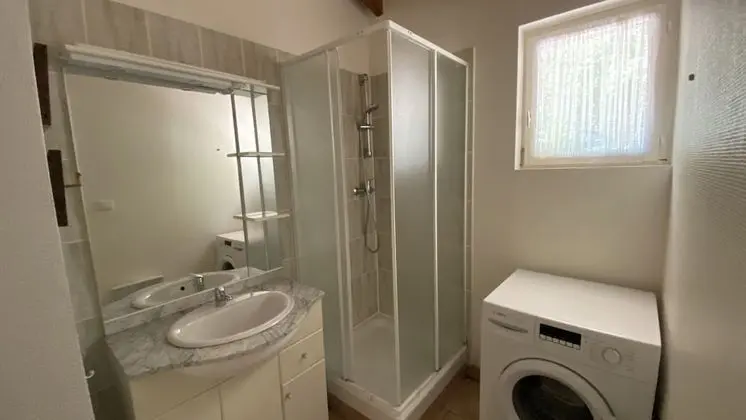 Kır Evi, Banyolu/Duşlu (Rubis)