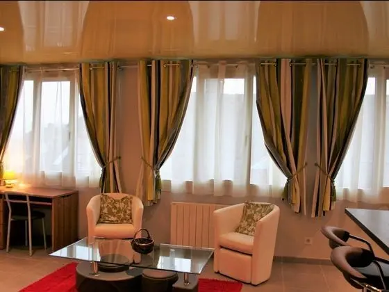 Apart Daire, Özel Banyo (Les Tournesols)