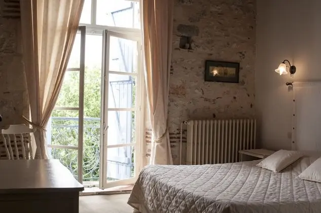 Classic Tek Büyük Yataklı Oda, Banyolu/Duşlu (Chambre Balcon)