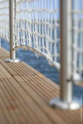 LodgeBoat côté Yacht Club