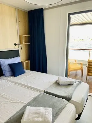 LodgeBoat Family côté Yacht Club