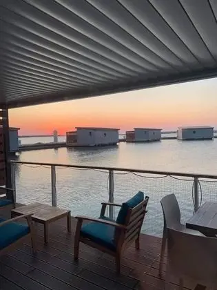 LodgeBoat Family côté Yacht Club