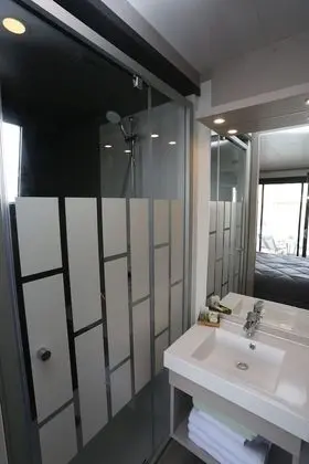 LodgeBoat Family côté Yacht Club